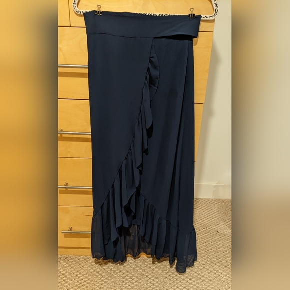 NWOT - XS - Aritzia - Wilfred - Greige Skirt - Navy Blue - Picture 6 of 13